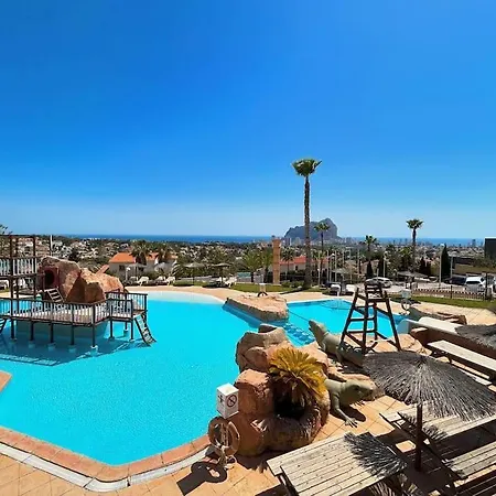 Apartment Casa Flora Con Piscinas En