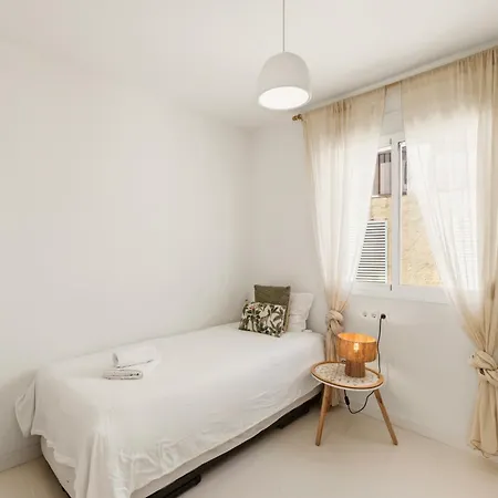 Апартаменты Casa Flora Con Piscinas En