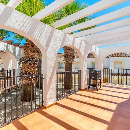 Casa Flora Con Piscinas En Апартаменты *